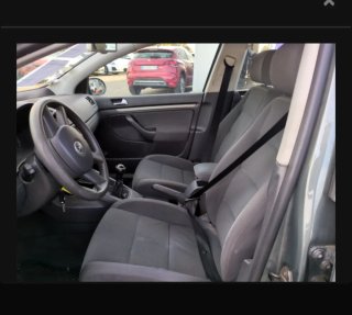 Volkswagen Golf 2004