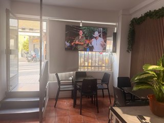 Oportunidad Única! Traspaso Bar-Cafetería