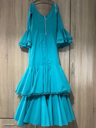 Traje de flamenca azul turquesa