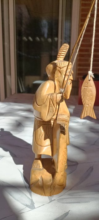 Figura Pescador Chino Madera Tallada