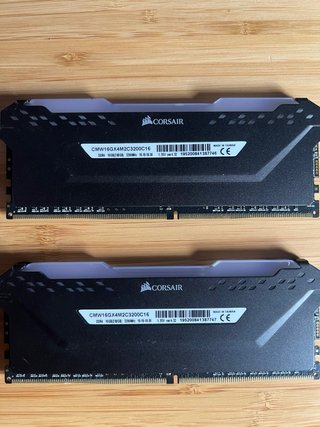 Corsair Vengeance RGB Pro 16GB(2x8GB) DDR4 3200MHz