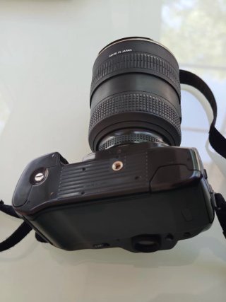Nikon F90 + Objetivo AF-S 28-70mm f2.8