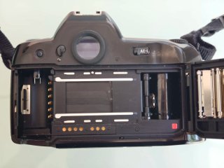 Nikon F90 + Objetivo AF-S 28-70mm f2.8