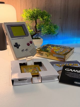 Gameboy DMG + Pokémon Gold Gameboy