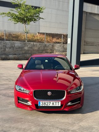 Jaguar XE 2018