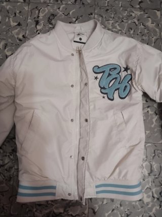 Chaqueta blanca marca talla 12