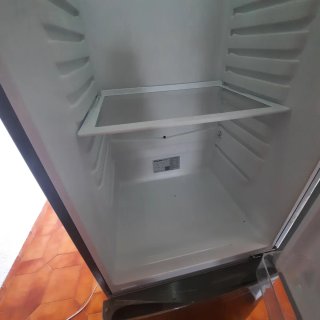 Nevera+congelador casi nuevos– URGENTE por mudanza