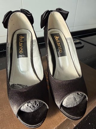Zapatos de fiesta raso con lazo
