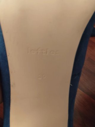 Zapatos de tacón azul