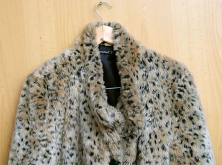 Chaquetón, abrigo animal print Atmosphere T 42