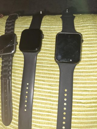 Lote 4 Smartwatches (Negro/Marrón)