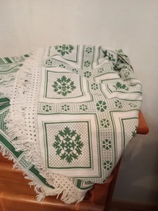 Colcha clásica verde y blanca