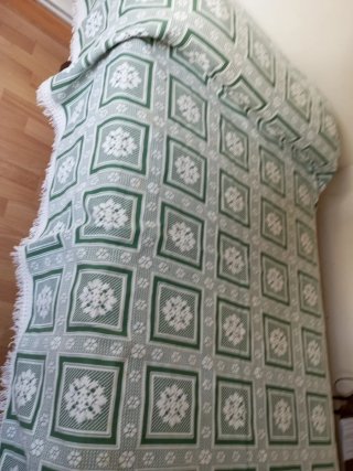 Colcha clásica verde y blanca