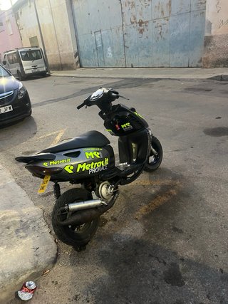 Aprilia Sonic 50 Scooter