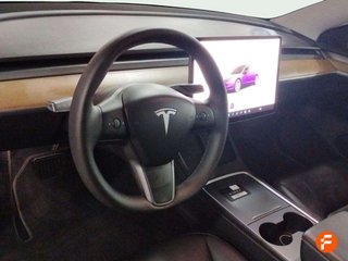 Tesla Model 3 RWD