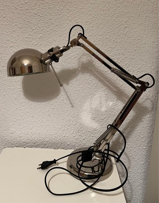 Lámpara flexo articulada escritorio metal