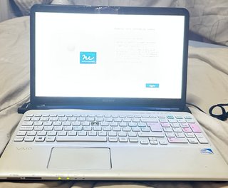 Sony VAIO 15,6 + cargador