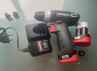 Taladro Metabo 12V con cargador y batería