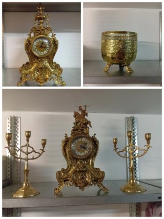 Candelabri decorativi dorati