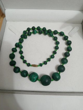Collana in malachite naturale