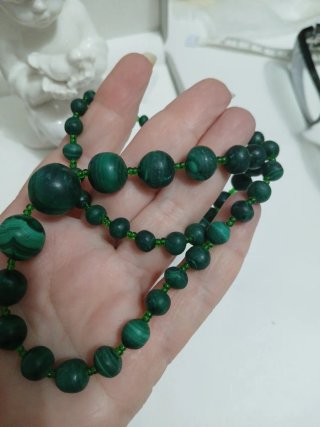 Collana in malachite naturale