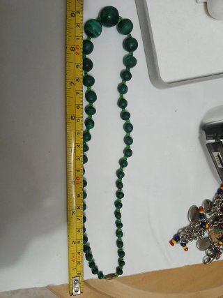 Collana in malachite naturale