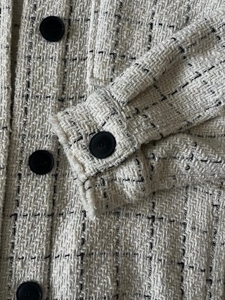 Sobrecamisa estructura cuadros Zara.