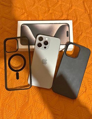 iPhone 16 Pro Max Plata