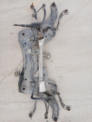 EJE DELANTERO / CUNA MOTOR Nissan NV200 /Evalia (M20/M)(08.2009->)