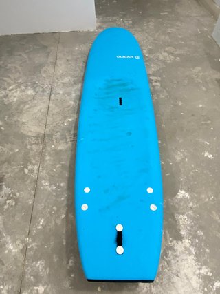 Tabla Surf Olaian 8.2 100L Azul de segunda mano por 100 EUR en El