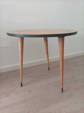 Mesa auxiliar redonda vintage