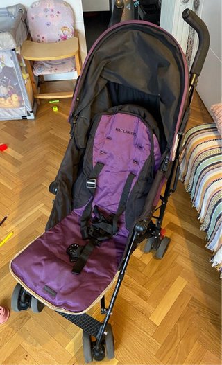 Carro de bebé Maclaren morado