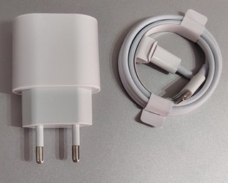 Cargador Rápido 20W iPhone 14 13 12 11 compartible