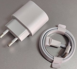 Cargador Rápido 20W iPhone 14 13 12 11 compartible