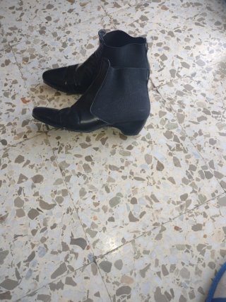 Botines negros mujer