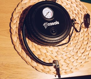 "Compresor Coche Casals 12V - NUEVO A ESTRENAR"