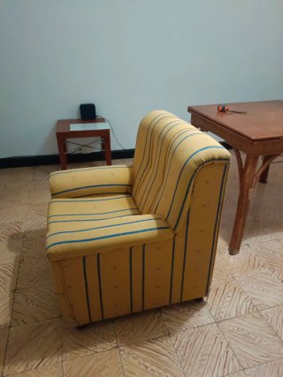 Sillón individual tela amarillo y azul