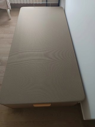 Canapé abatible madera y tela