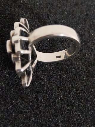 Anillo antiguo PLATA, Granates y Marcasitas
