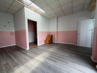 Local comercial en alquiler en Huerta del Pilar en Sevilla