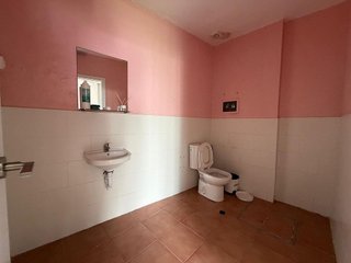 Local comercial en alquiler en Huerta del Pilar en Sevilla