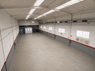 Nave industrial en venta en Valdepelayo - Montepinos - Arroyo Culebro en Leganés