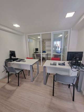 Local comercial en venta en Barrio Alto en San Juan de Aznalfarache