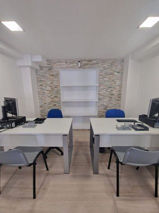 Local comercial en venta en Barrio Alto en San Juan de Aznalfarache