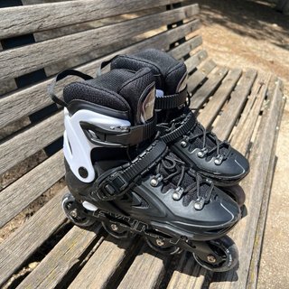 Patines en línea talla M casi nuevos