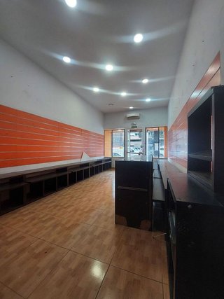 Local comercial en alquiler en Puerta del Ángel en Madrid