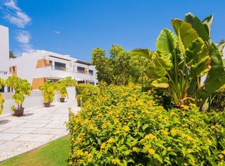 Casa adosada en alquiler en Los Naranjos - Las Brisas en Marbella