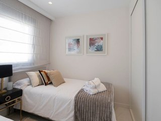 Casa adosada en alquiler en Los Naranjos - Las Brisas en Marbella