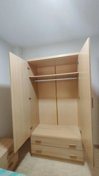 Conjunto habitación individual de madera