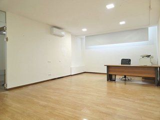 Local comercial en alquiler en Ciutat de les Arts i les Ciències en Valencia